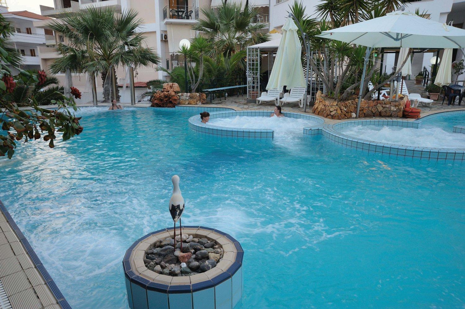 Kentrikon Hotel & Spa Loutra Edipsou  Luaran gambar